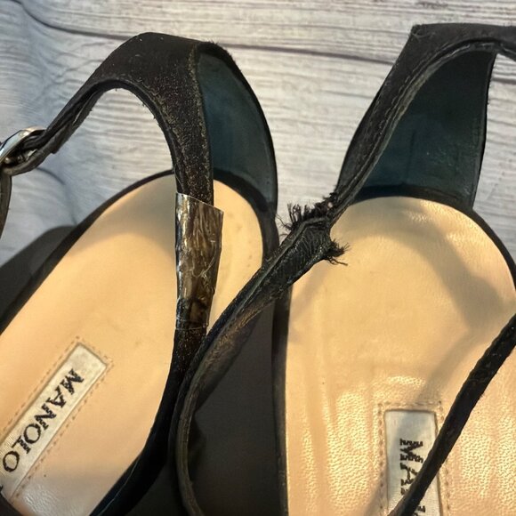 Manolo Blahnik Satin Beaded Ankle Strap Sandals Size 39.5 - Picture 4 of 7